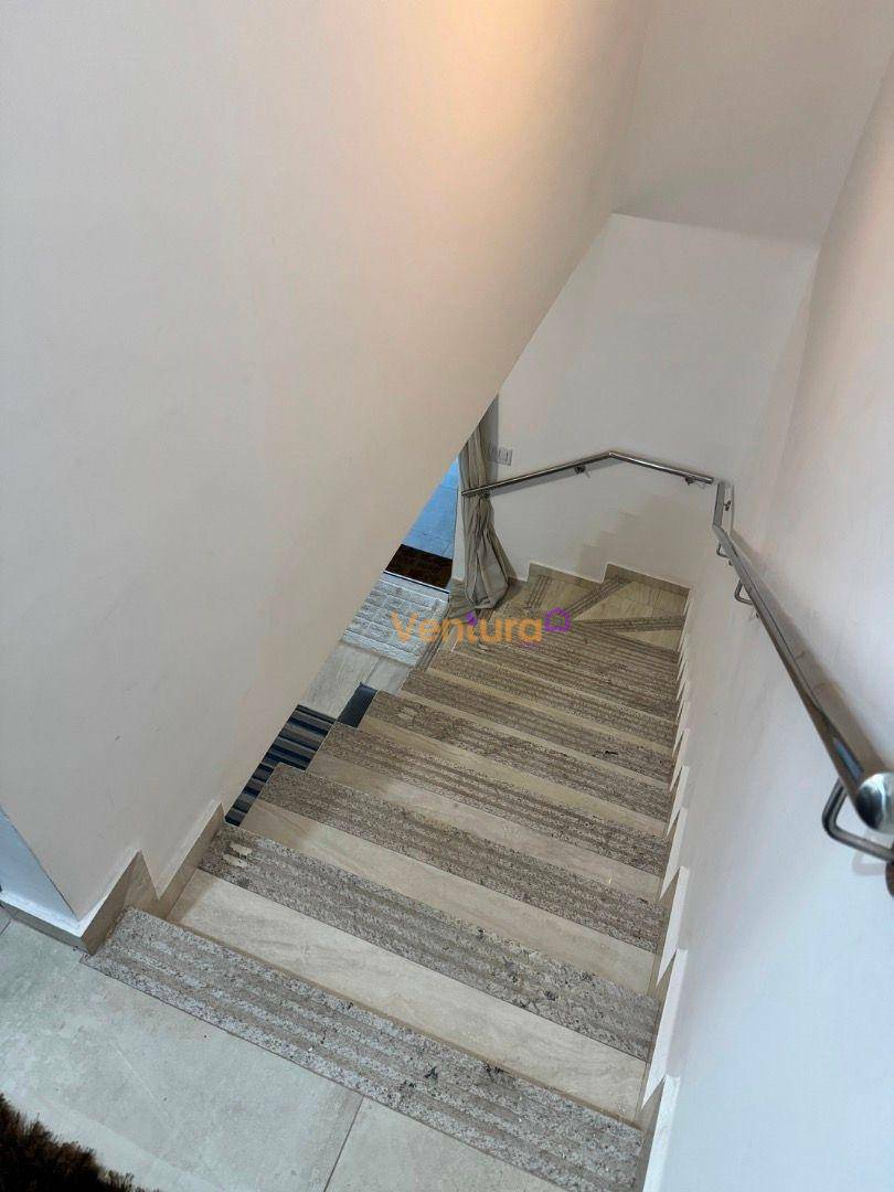 Casa à venda com 2 quartos, 78m² - Foto 9