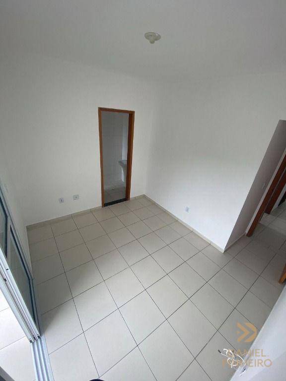 Apartamento à venda com 2 quartos, 62m² - Foto 10