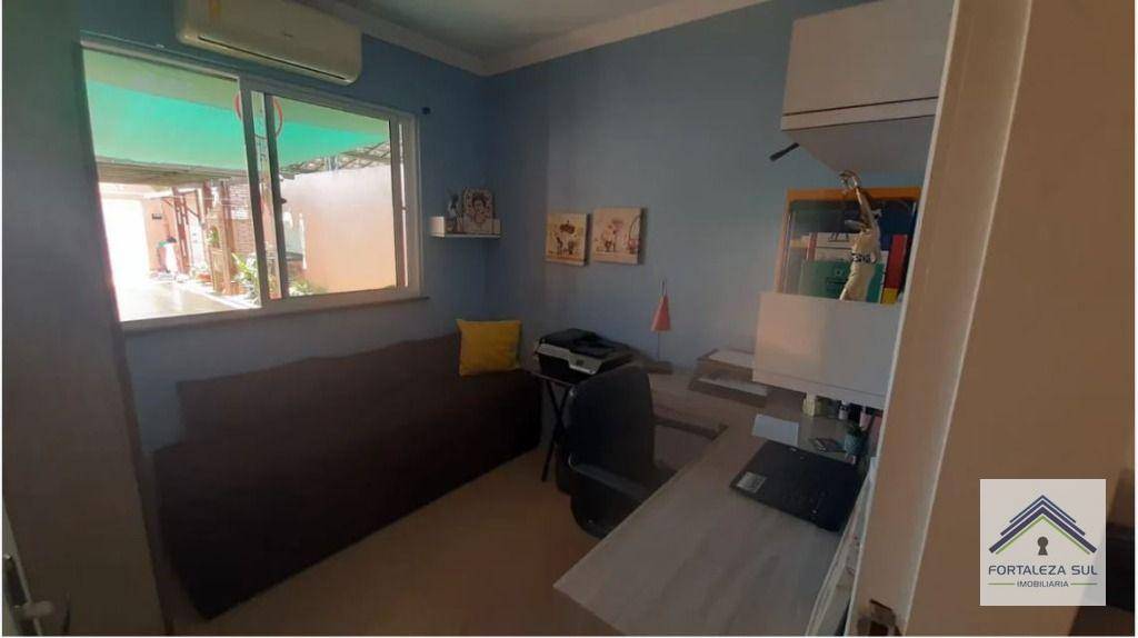 Casa à venda com 3 quartos, 117m² - Foto 12