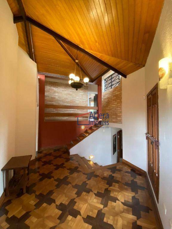 Casa de Condomínio à venda e aluguel com 4 quartos, 271m² - Foto 9