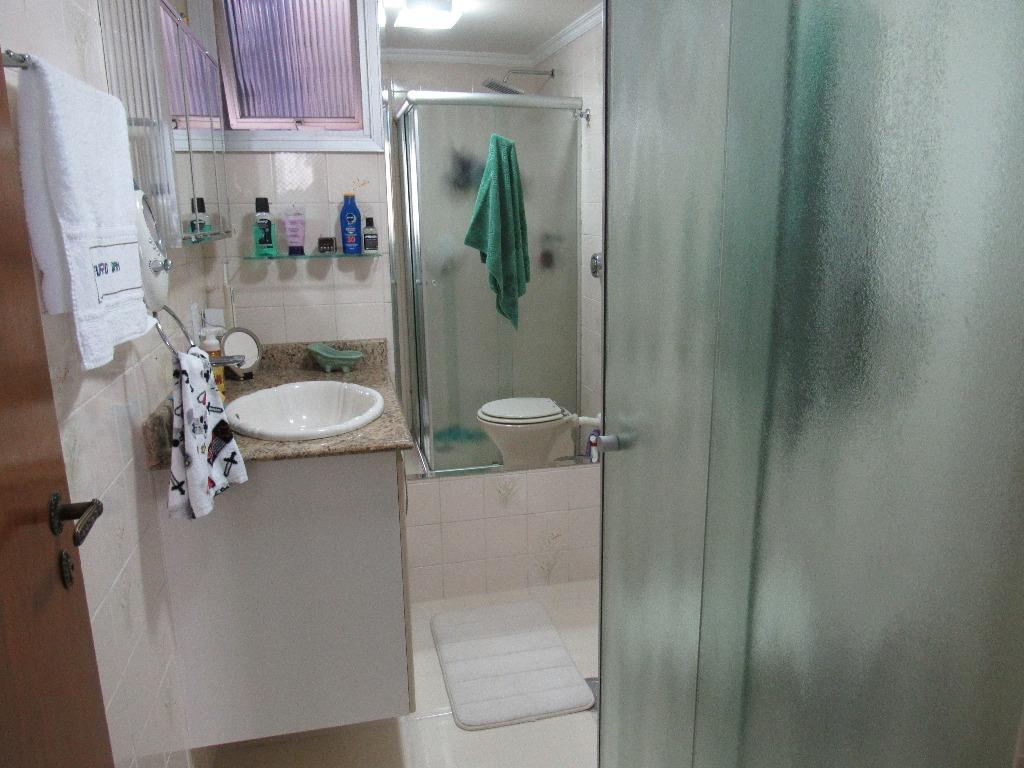 Apartamento à venda com 3 quartos, 107m² - Foto 24