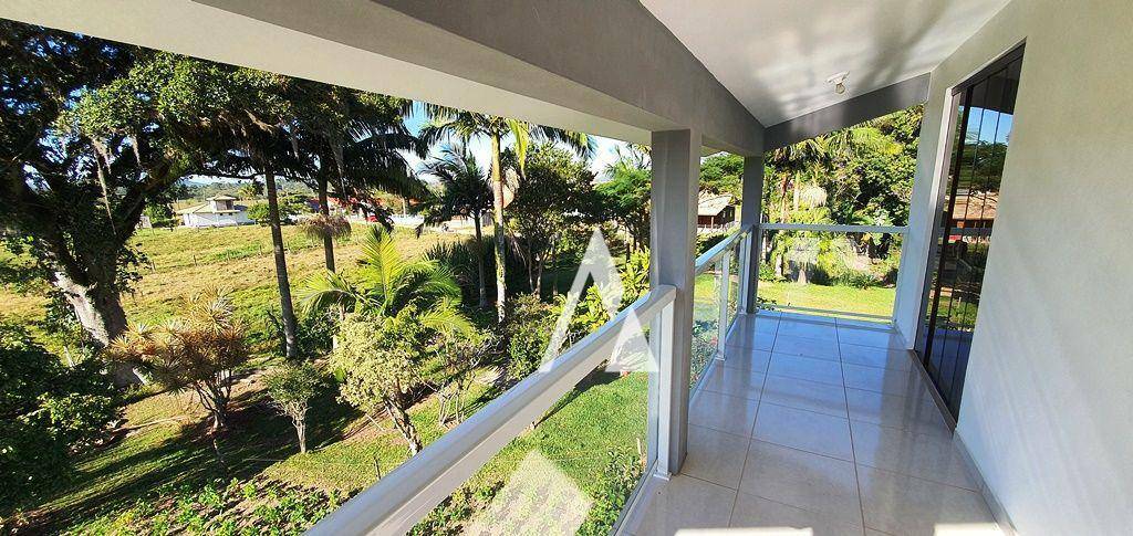 Chácara à venda com 3 quartos, 134m² - Foto 1