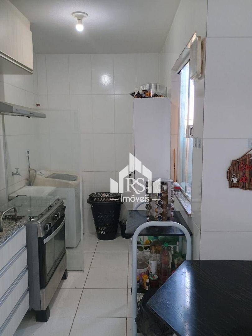 Apartamento à venda com 2 quartos, 66m² - Foto 2