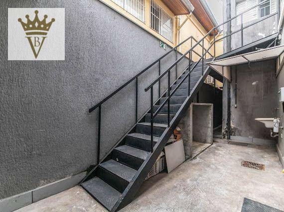 Casa à venda e aluguel com 3 quartos, 220m² - Foto 14