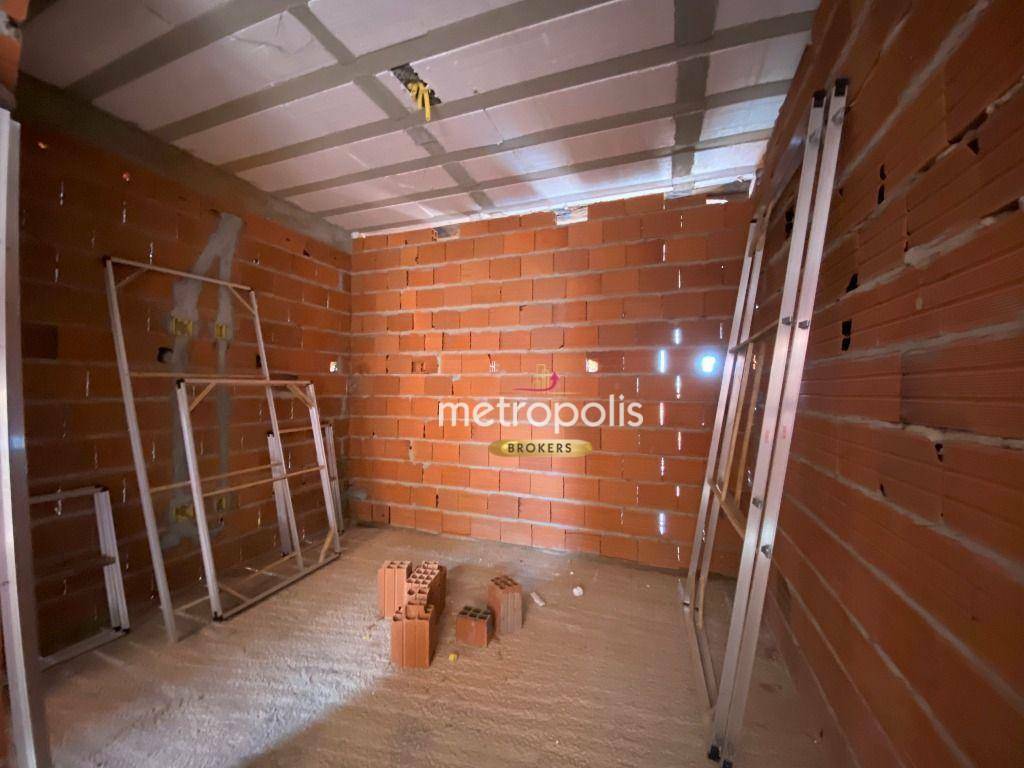 Sobrado à venda com 3 quartos, 234m² - Foto 18