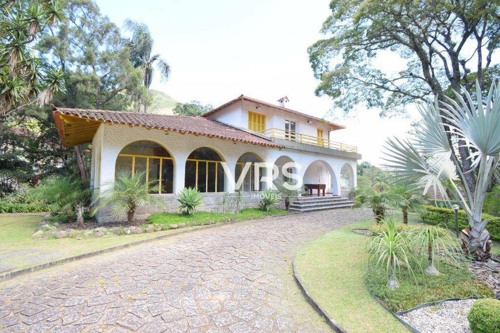 Casa de Condomínio à venda com 4 quartos, 240m² - Foto 59