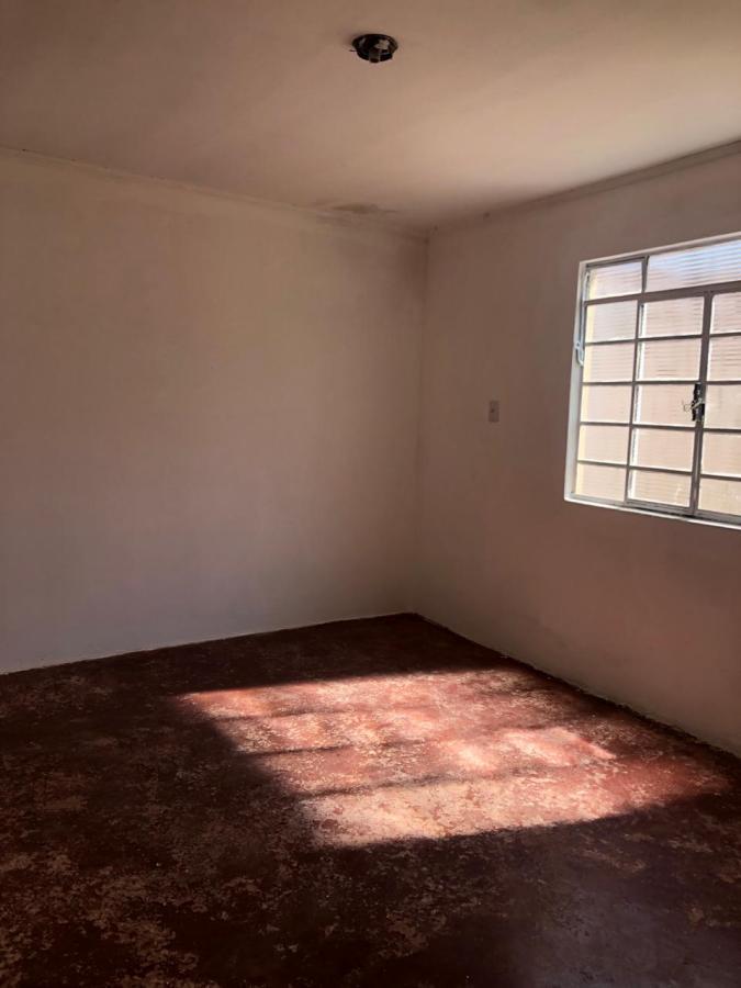 Casa à venda com 2 quartos, 160m² - Foto 6