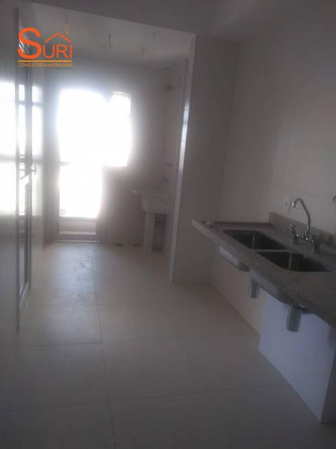 Apartamento à venda com 3 quartos, 127m² - Foto 19