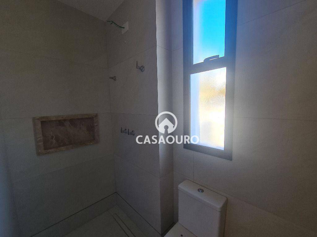 Apartamento à venda com 4 quartos, 137m² - Foto 15