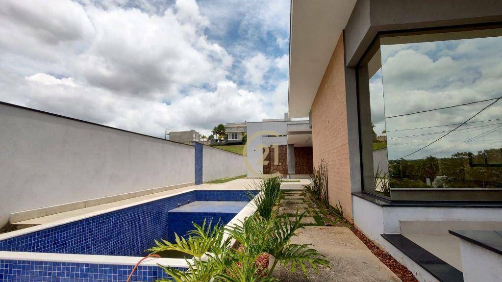 Sobrado à venda com 3 quartos, 440m² - Foto 1