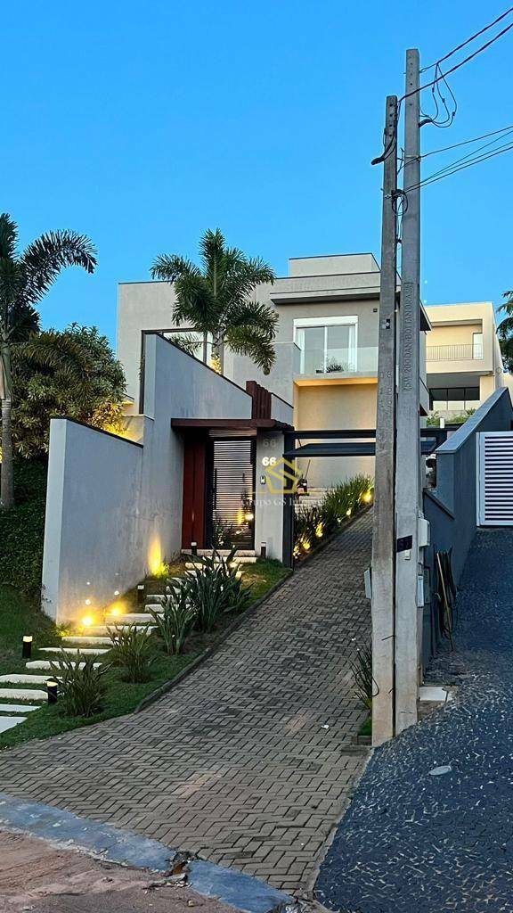 Casa de Condomínio à venda com 4 quartos, 415m² - Foto 2