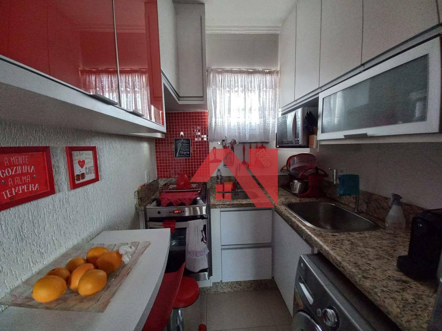 Apartamento à venda com 2 quartos, 48m² - Foto 3