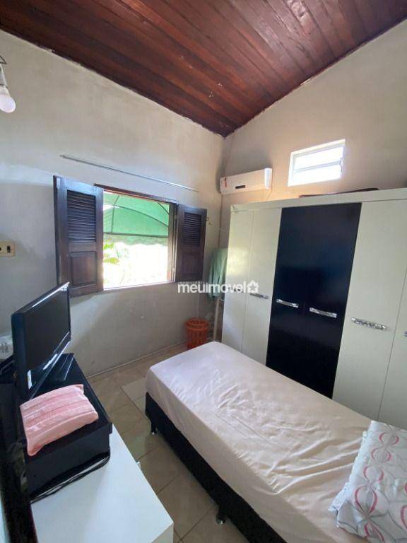 Casa à venda com 3 quartos, 198m² - Foto 13