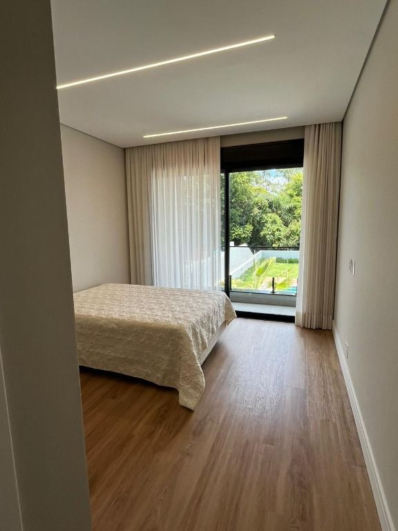 Casa de Condomínio à venda com 4 quartos, 363m² - Foto 28