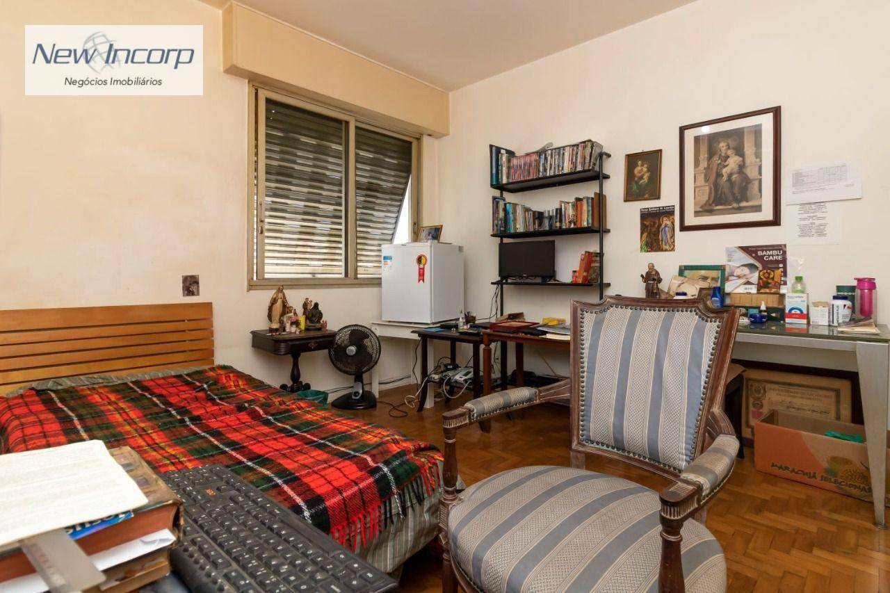 Apartamento à venda com 3 quartos, 213m² - Foto 18