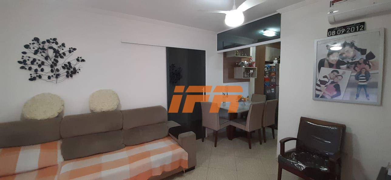 Apartamento à venda com 3 quartos, 76m² - Foto 25