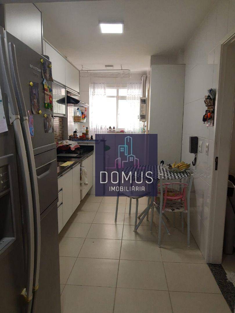 Apartamento à venda com 3 quartos, 73m² - Foto 9