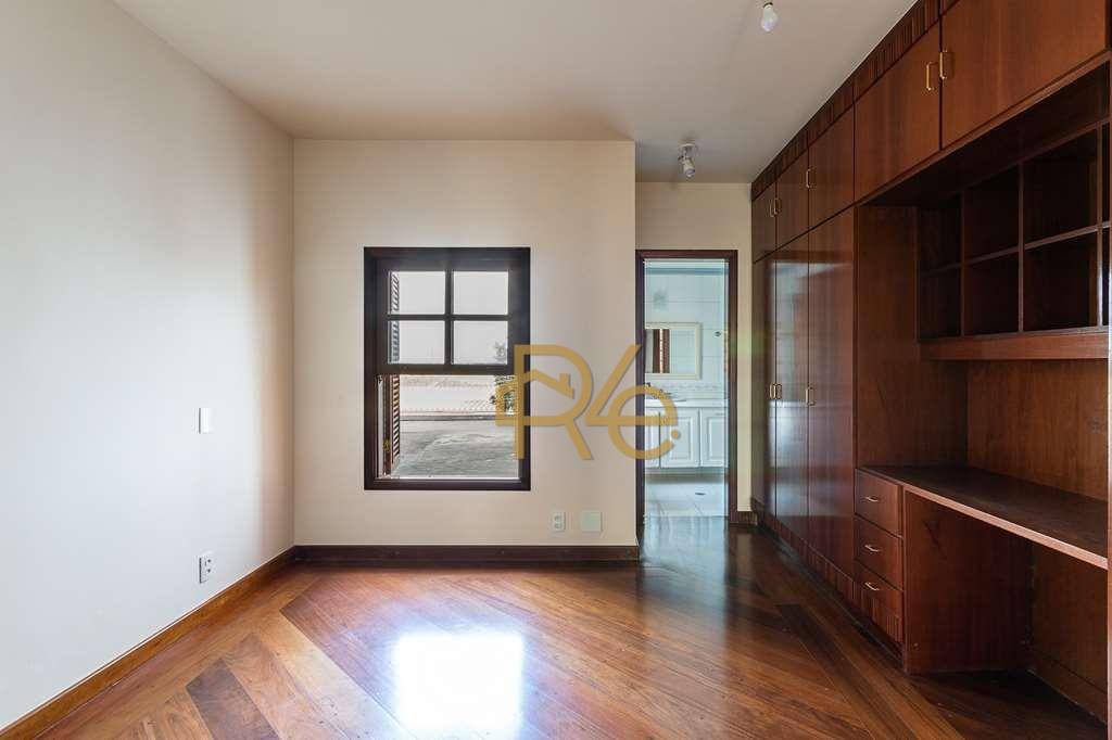 Casa de Condomínio à venda com 5 quartos, 874m² - Foto 19