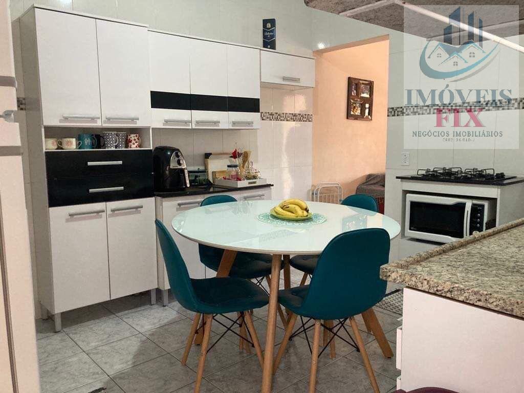 Casa à venda com 2 quartos, 129m² - Foto 4