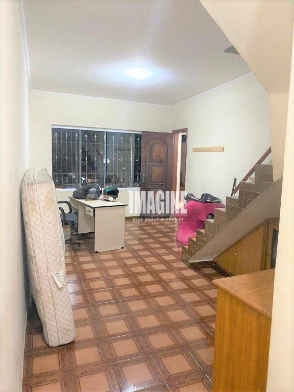 Sobrado à venda com 2 quartos, 130m² - Foto 1