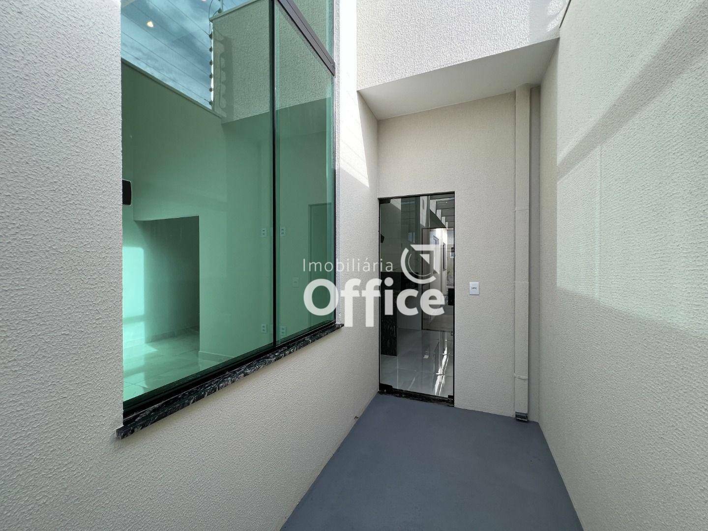 Casa à venda com 3 quartos, 104m² - Foto 4