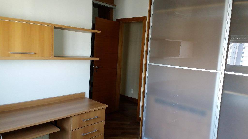 Apartamento à venda com 4 quartos, 257m² - Foto 21