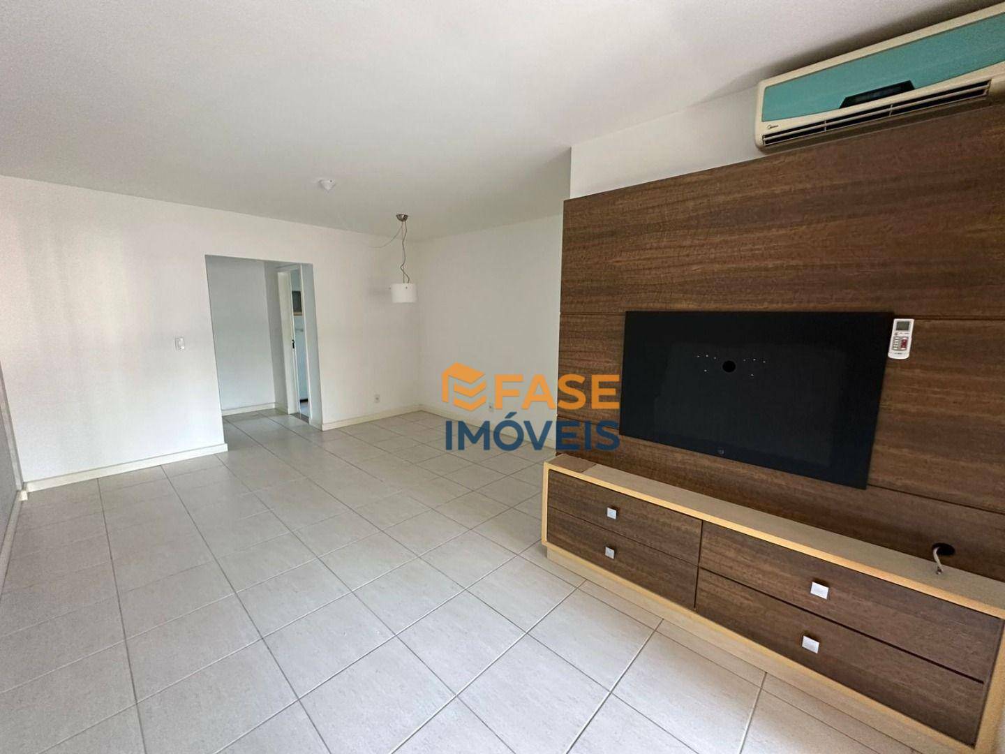 Apartamento à venda com 4 quartos, 112m² - Foto 3