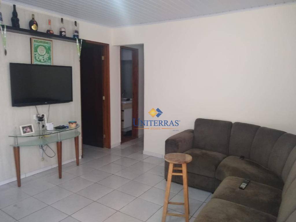 Casa à venda com 3 quartos, 90m² - Foto 4