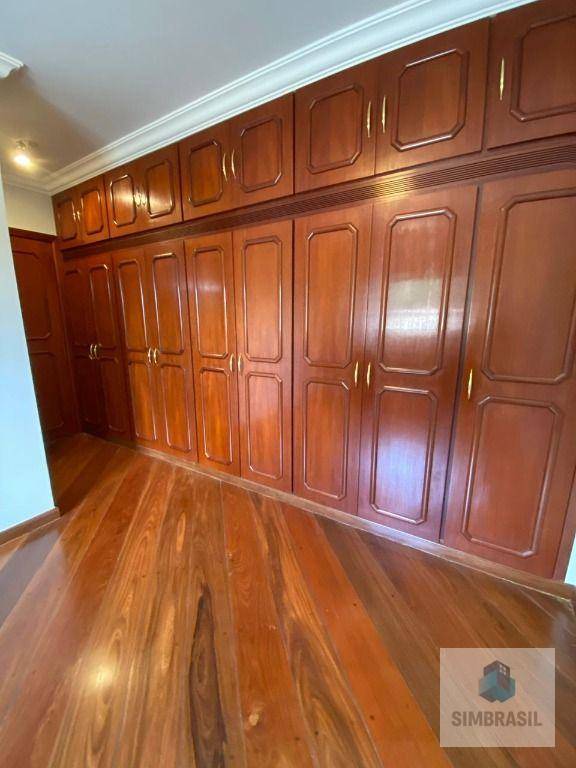 Apartamento à venda com 4 quartos, 238m² - Foto 22