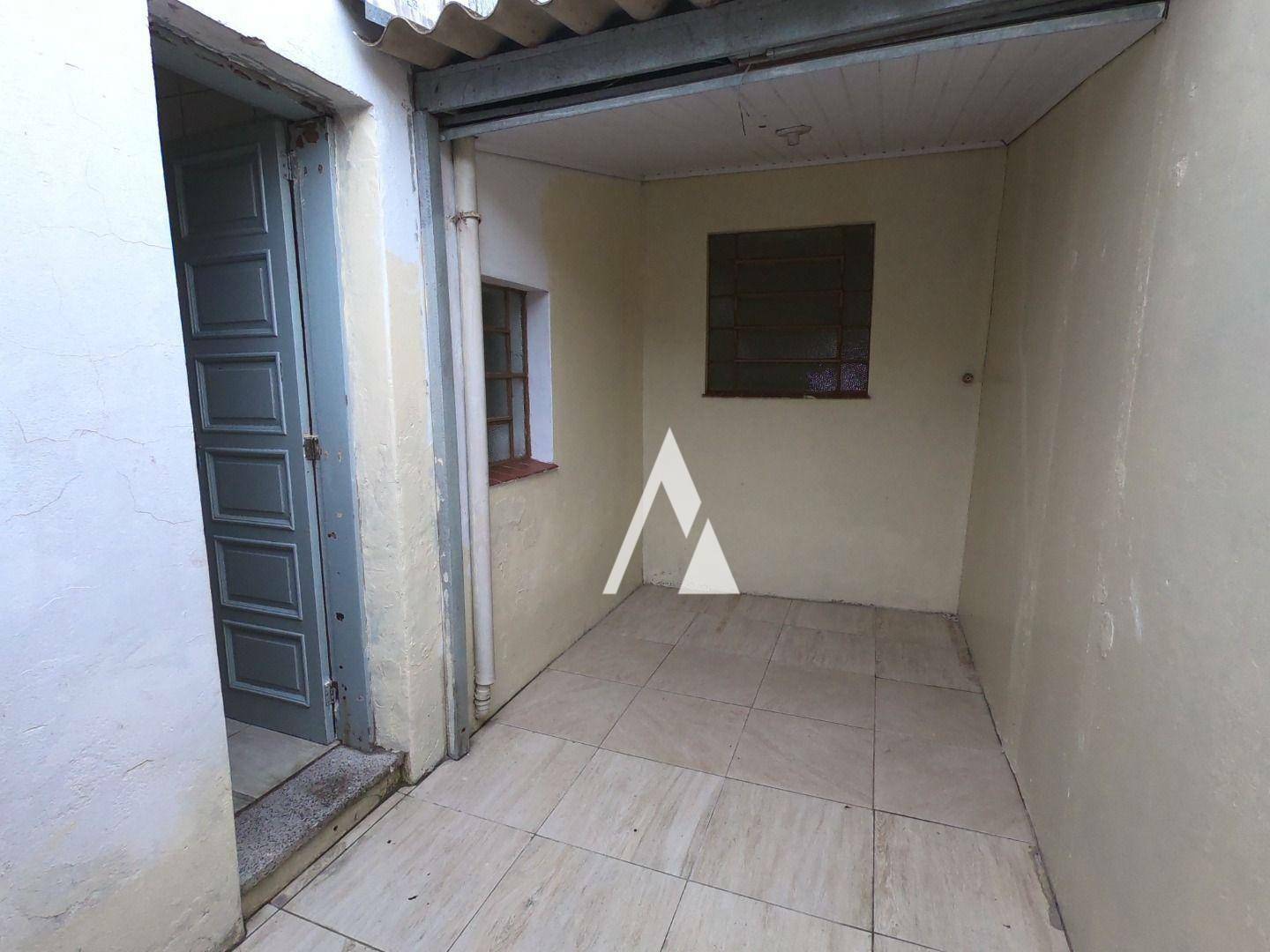 Casa para alugar com 2 quartos, 100M2 - Foto 16