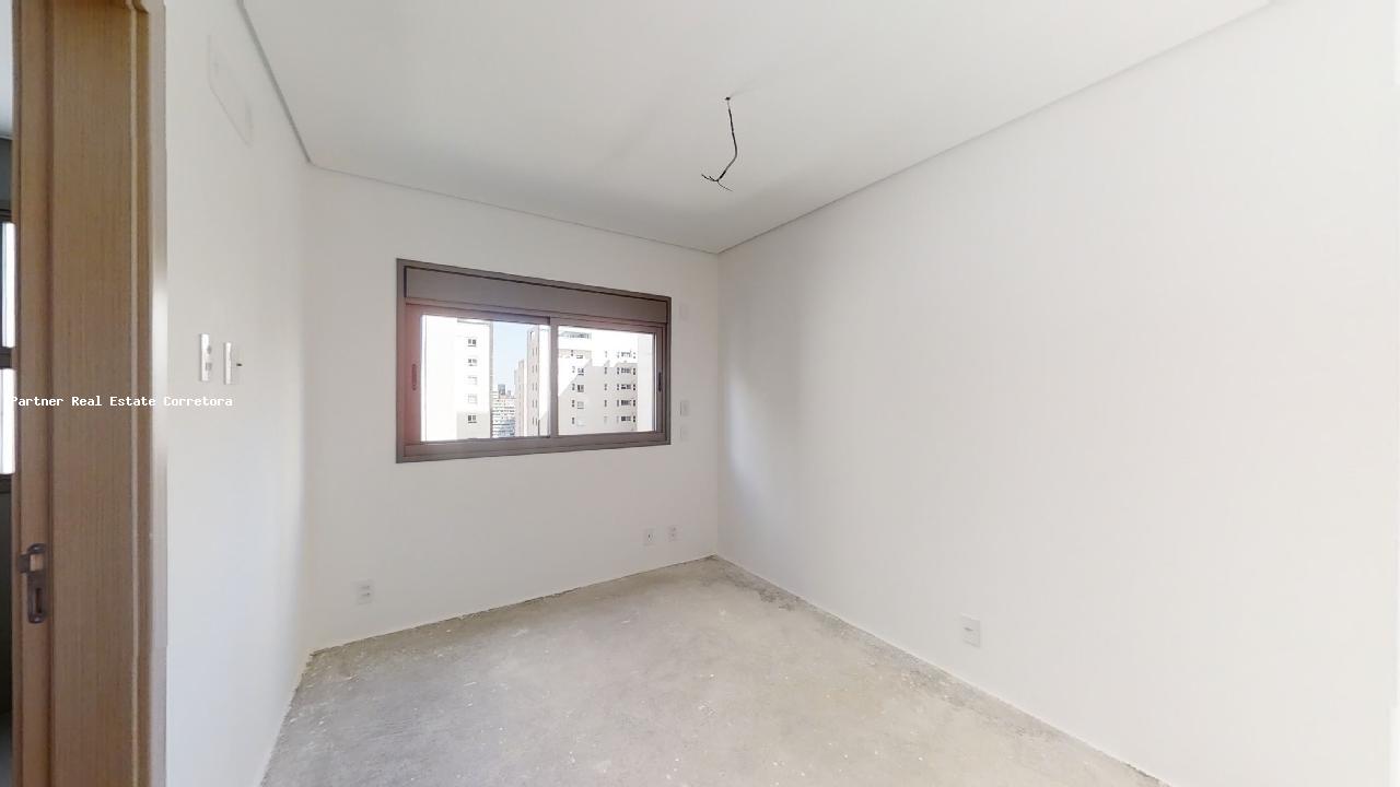 Apartamento à venda com 3 quartos, 170m² - Foto 21