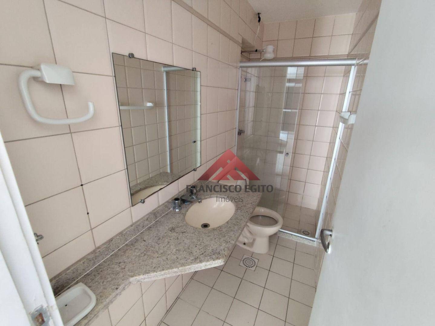 Cobertura à venda com 2 quartos, 70m² - Foto 5