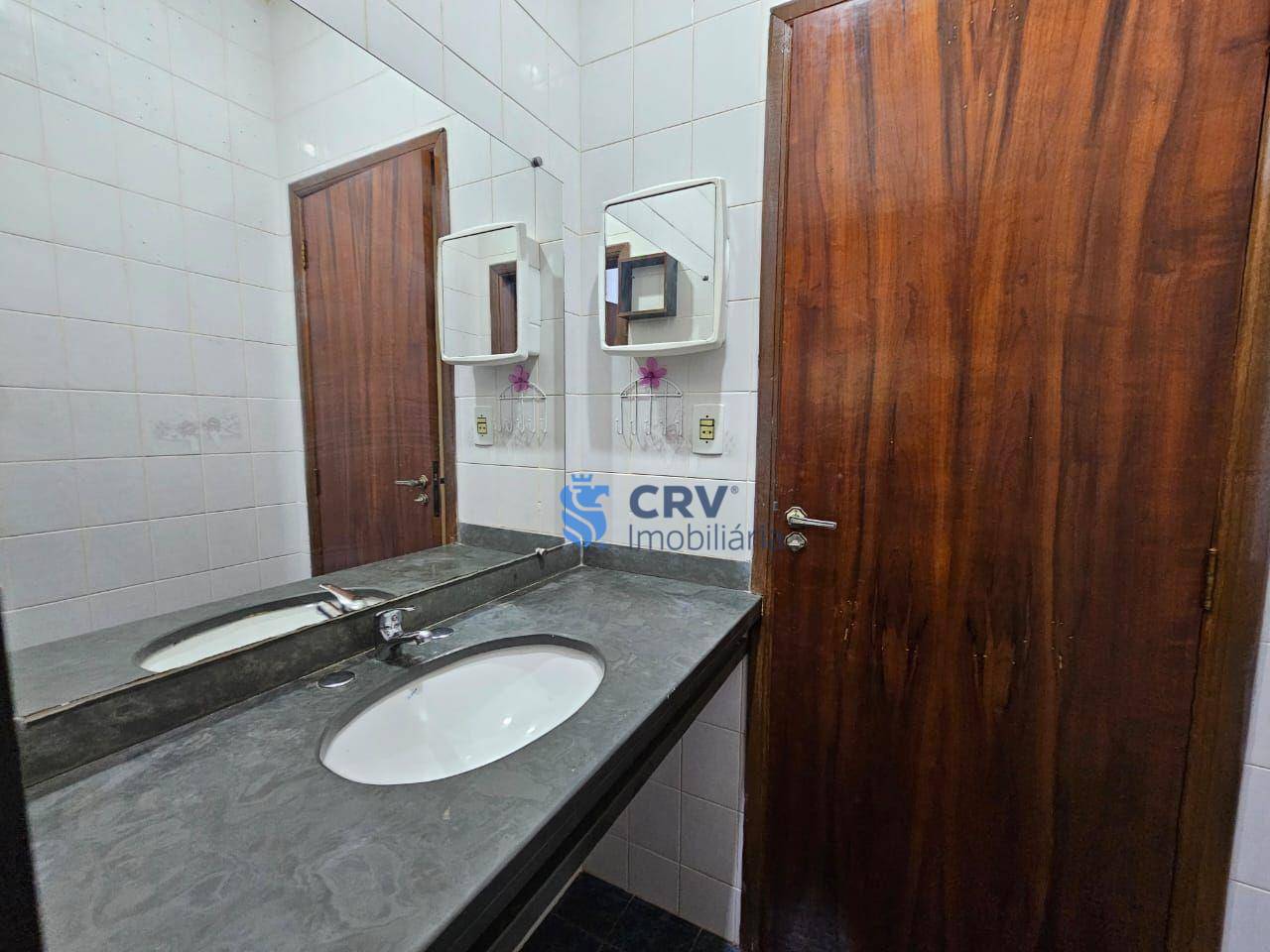 Chácara para alugar com 3 quartos, 250m² - Foto 18