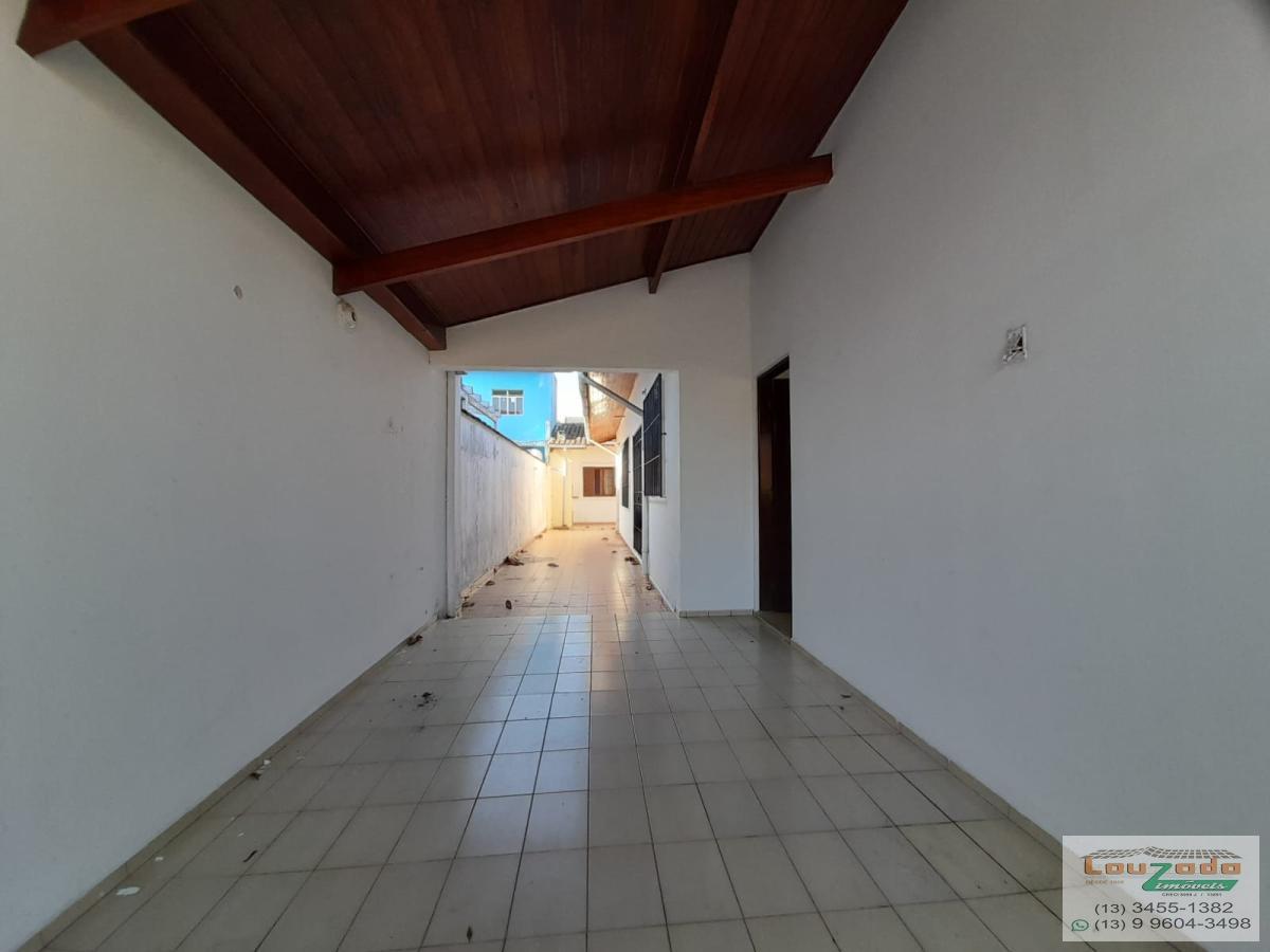 Casa à venda com 2 quartos, 212m² - Foto 2