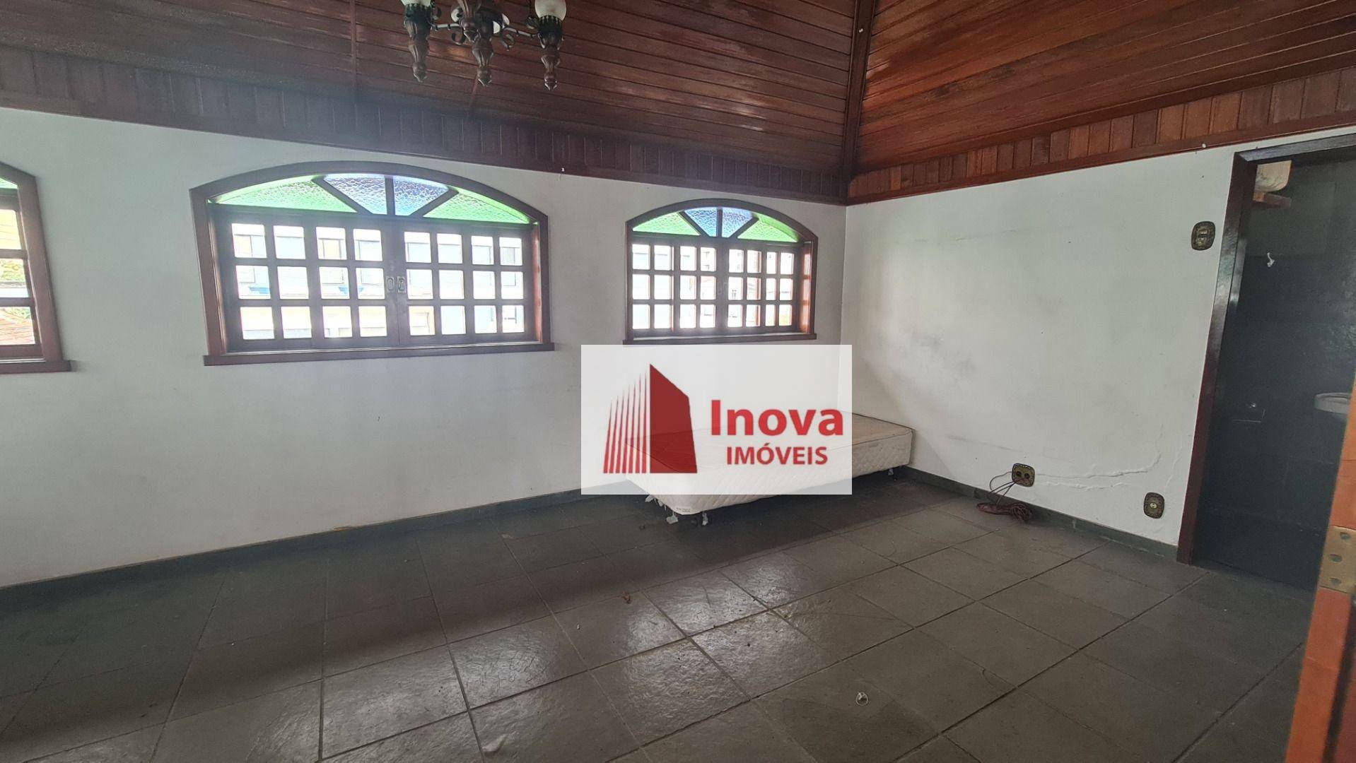 Casa à venda com 6 quartos, 300m² - Foto 44