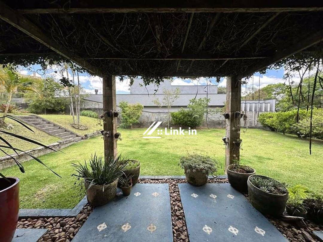 Casa, 3 quartos, 240 m² - Foto 1