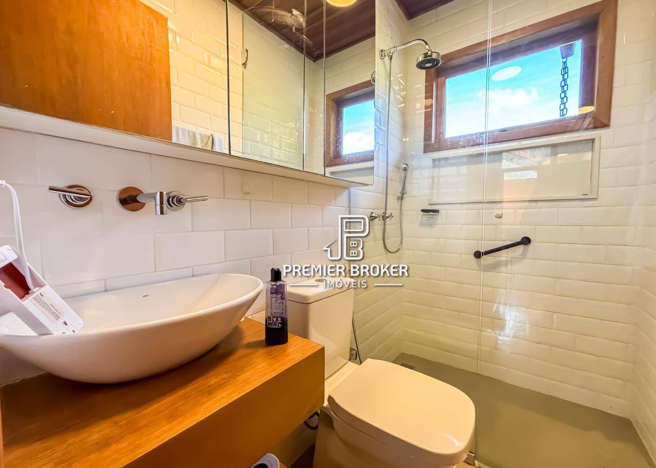 Casa de Condomínio à venda com 5 quartos, 210m² - Foto 40