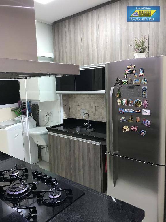 Apartamento à venda com 3 quartos, 65m² - Foto 1