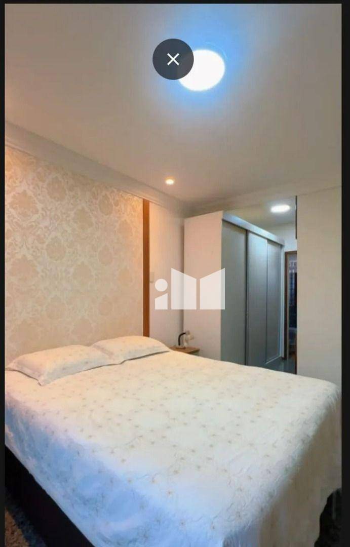 Apartamento à venda com 3 quartos, 140m² - Foto 4