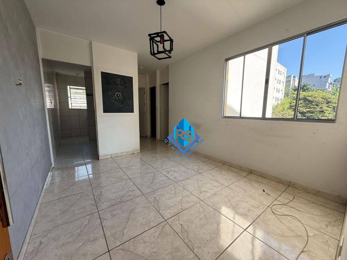 Apartamento à venda com 2 quartos, 43m² - Foto 1