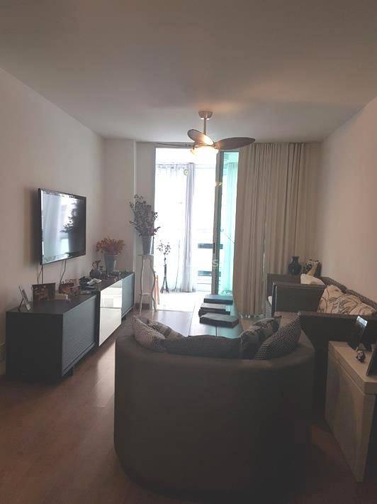 Apartamento à venda com 3 quartos, 111m² - Foto 1