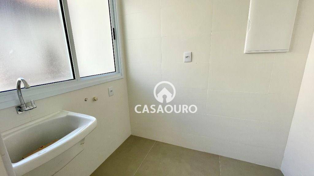 Apartamento à venda com 2 quartos, 62m² - Foto 9