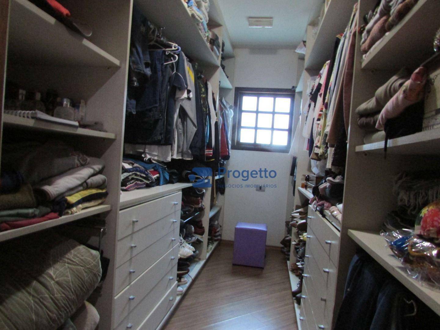 Casa de Condomínio à venda com 4 quartos, 360m² - Foto 15