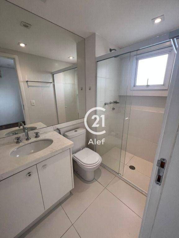 Apartamento para alugar com 2 quartos, 108m² - Foto 16