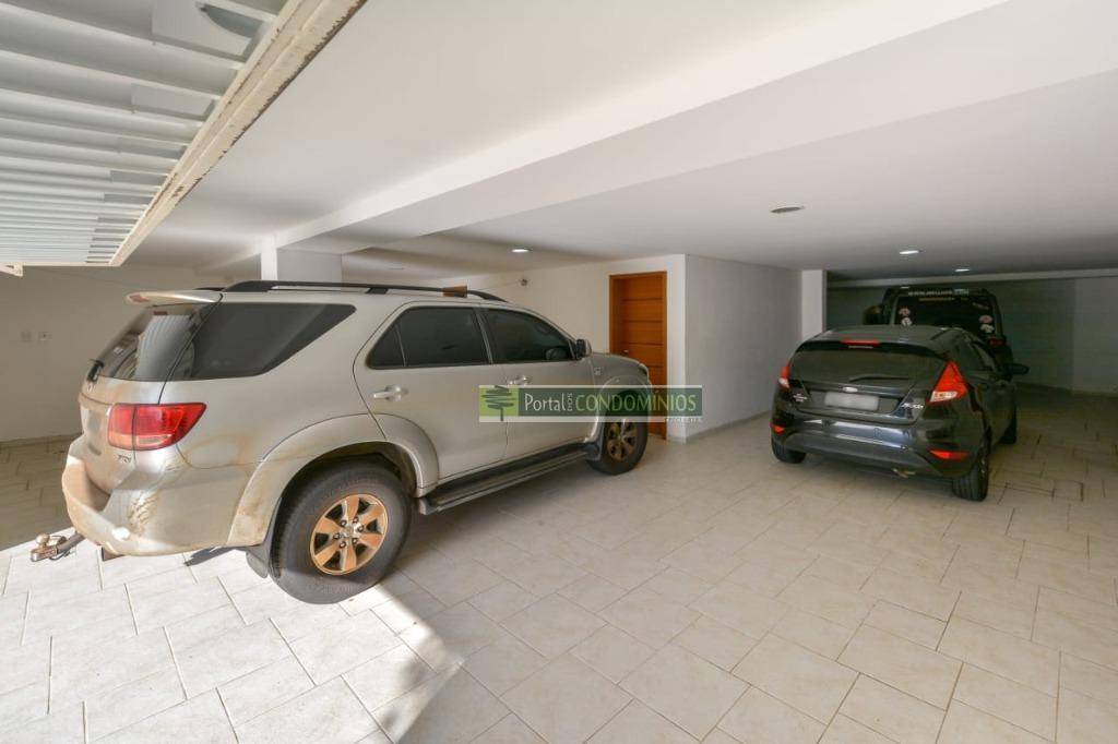 Casa de Condomínio à venda com 4 quartos, 538m² - Foto 20