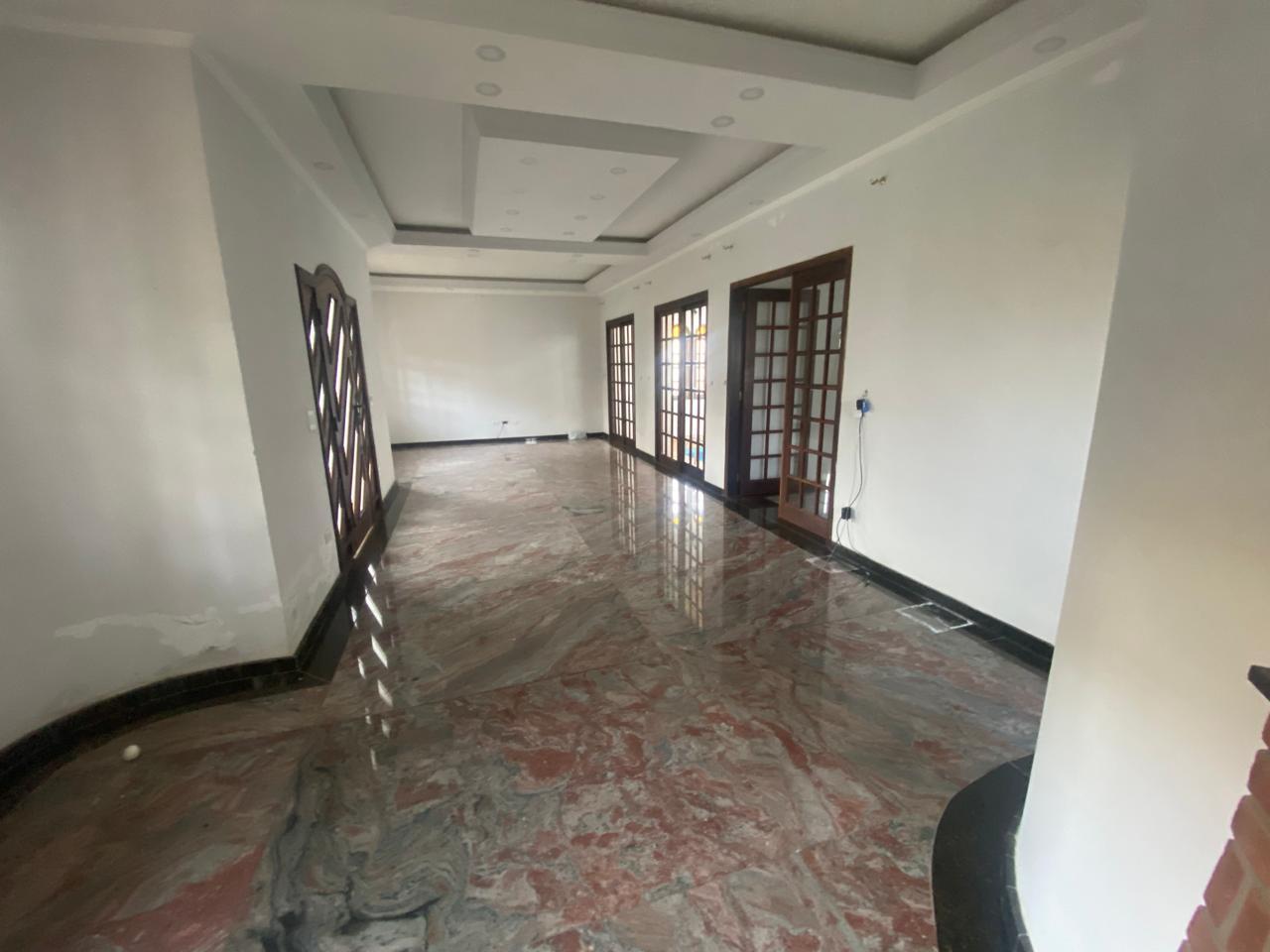 Casa de Condomínio para alugar com 3 quartos, 525m² - Foto 16