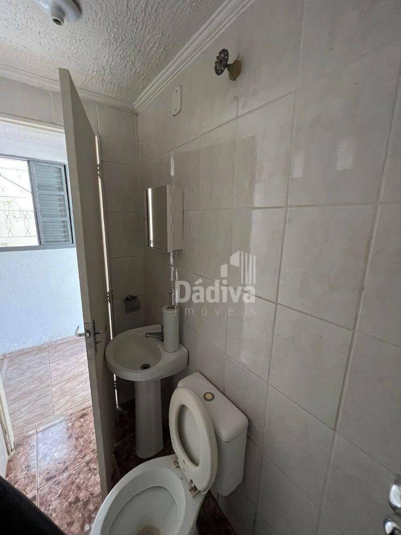 Casa à venda e aluguel com 3 quartos, 230m² - Foto 24