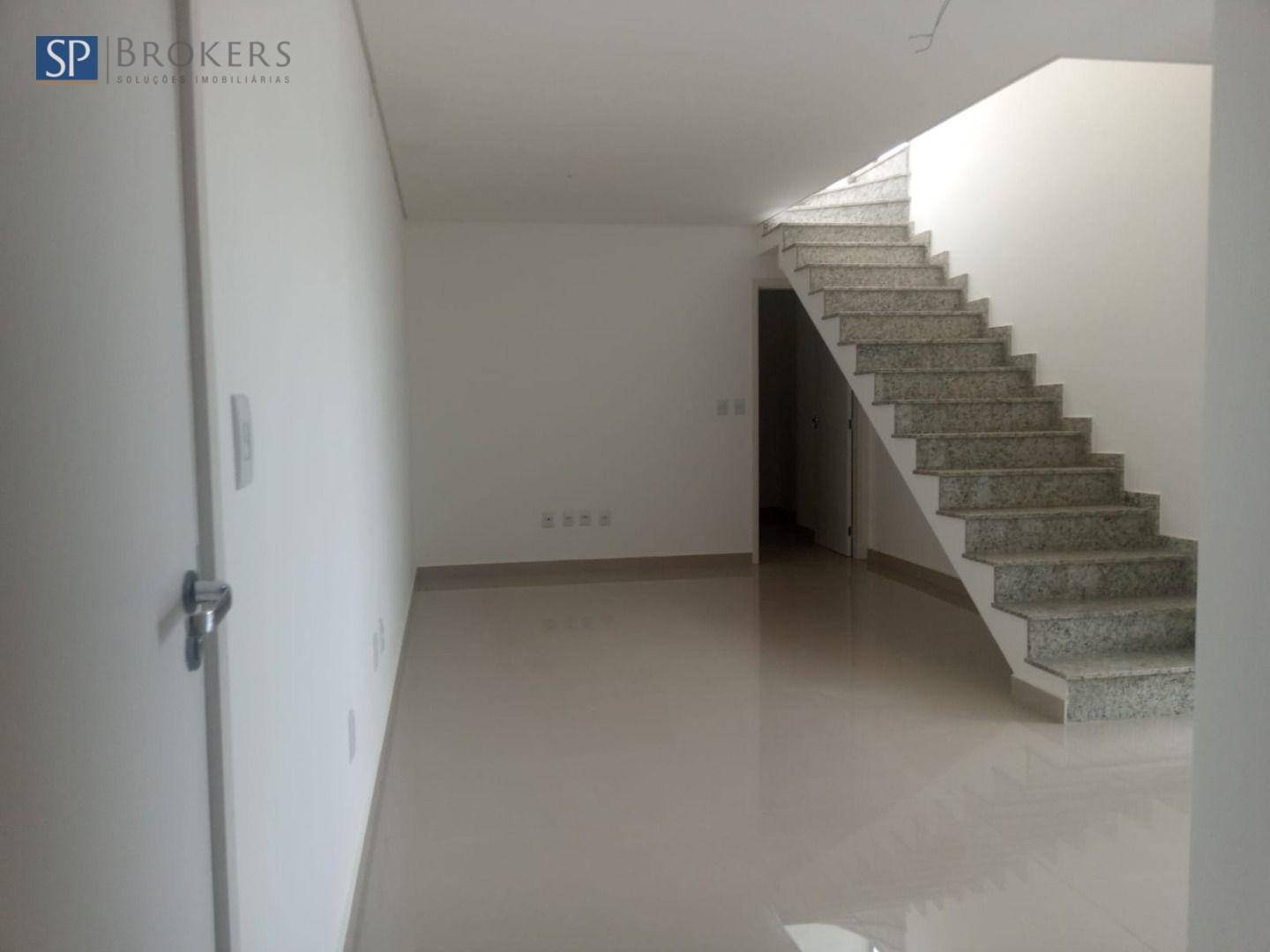 Cobertura à venda com 3 quartos, 230m² - Foto 4