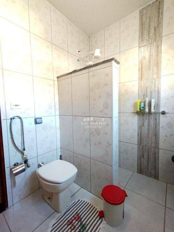 Chácara à venda com 4 quartos, 182m² - Foto 26