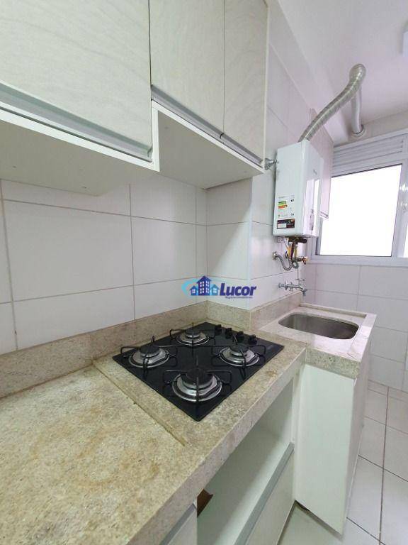 Apartamento à venda com 2 quartos, 60m² - Foto 13